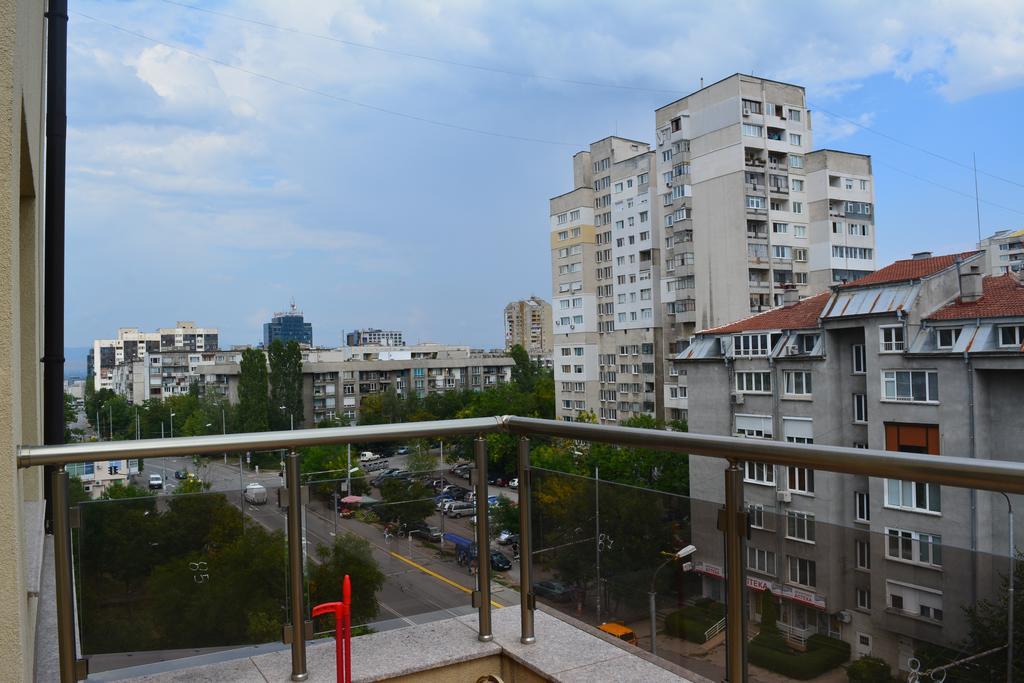 Apartment Bonne Chance โซเฟีย ภายนอก รูปภาพ